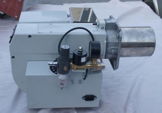 800000 Btu / H Çoklu Yağ Yakıcısı 8 Bar Filtre Sistemiyle Çalışma Basıncı