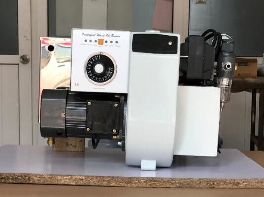 220 V / 50 Hz Yakıt Yağı Yakıcı, 25 Kg Yağ Yakıcı Kazan Kolay Çalışma