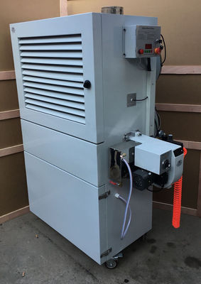 Akıllı 300 Kg atık yağ ısıtıcısı 1900 X 850 X 1100 mm Depo için