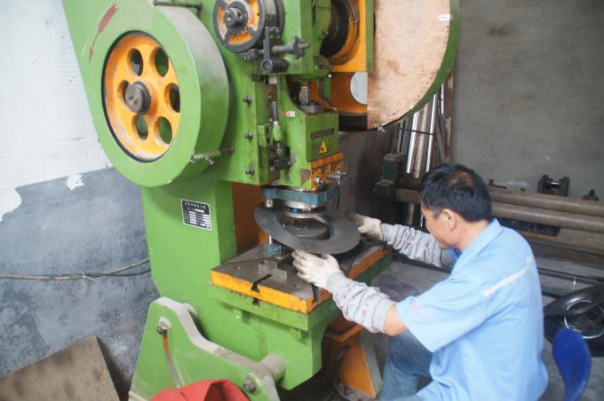 Qingdao Luox Energy Saving Equipment Co., Ltd fabrika üretim hattı 1